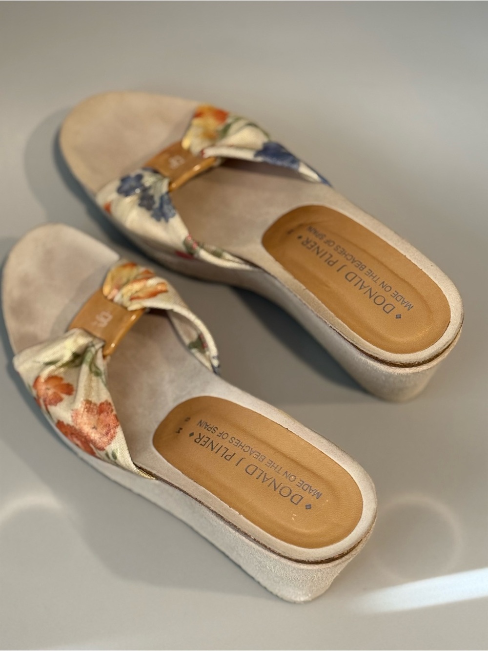 Donald J. Pliner Cream Floral Knot Wedge Mules